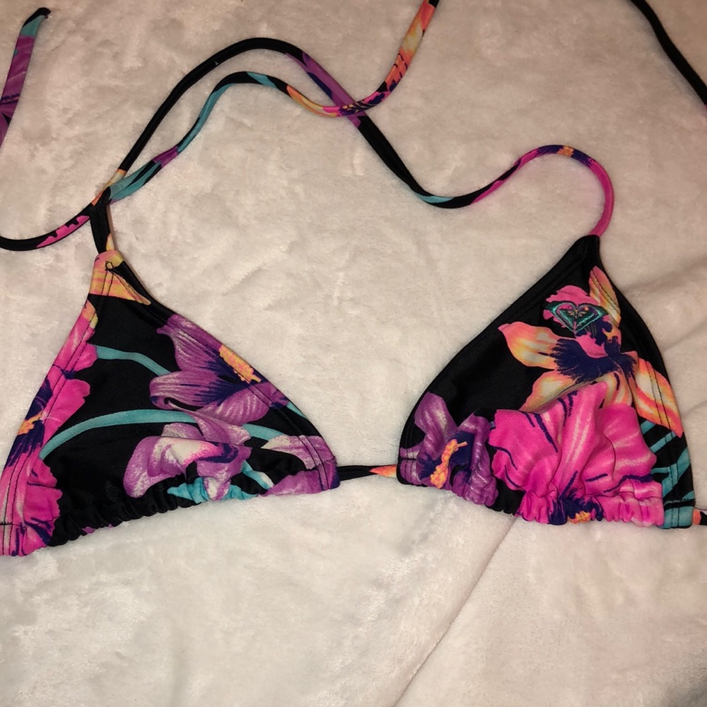 Roxy bikini top